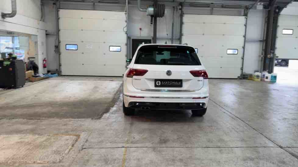 More views of Volkswagen Tiguan