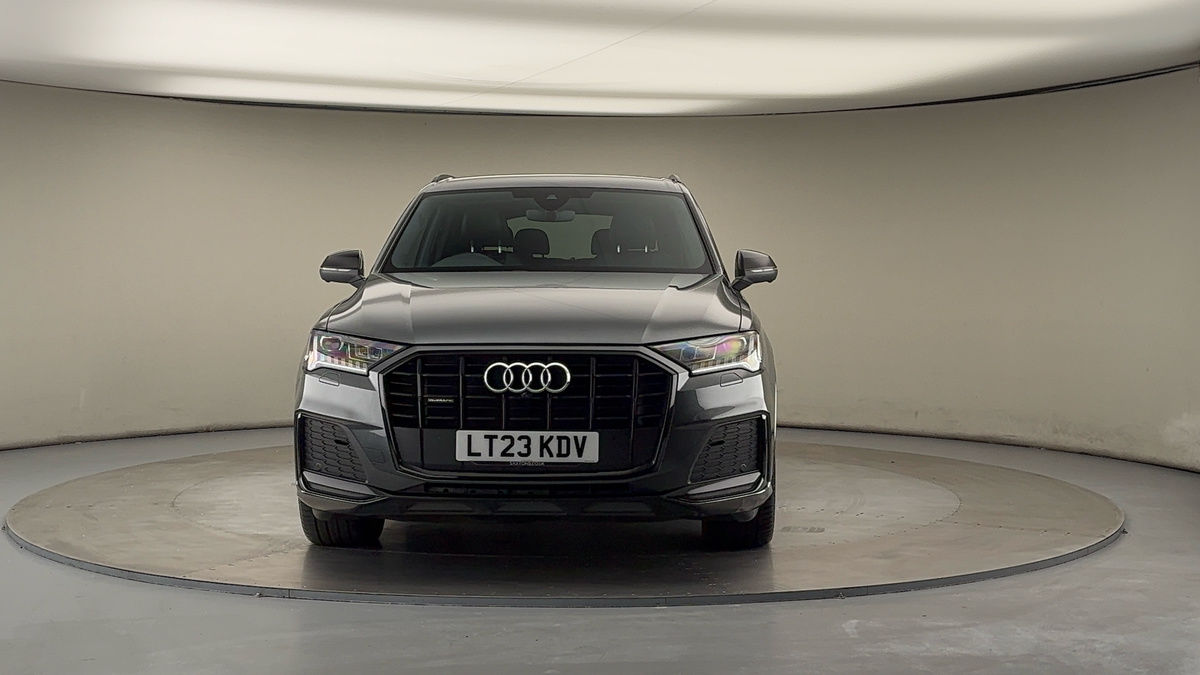 Audi Q7 Image 3