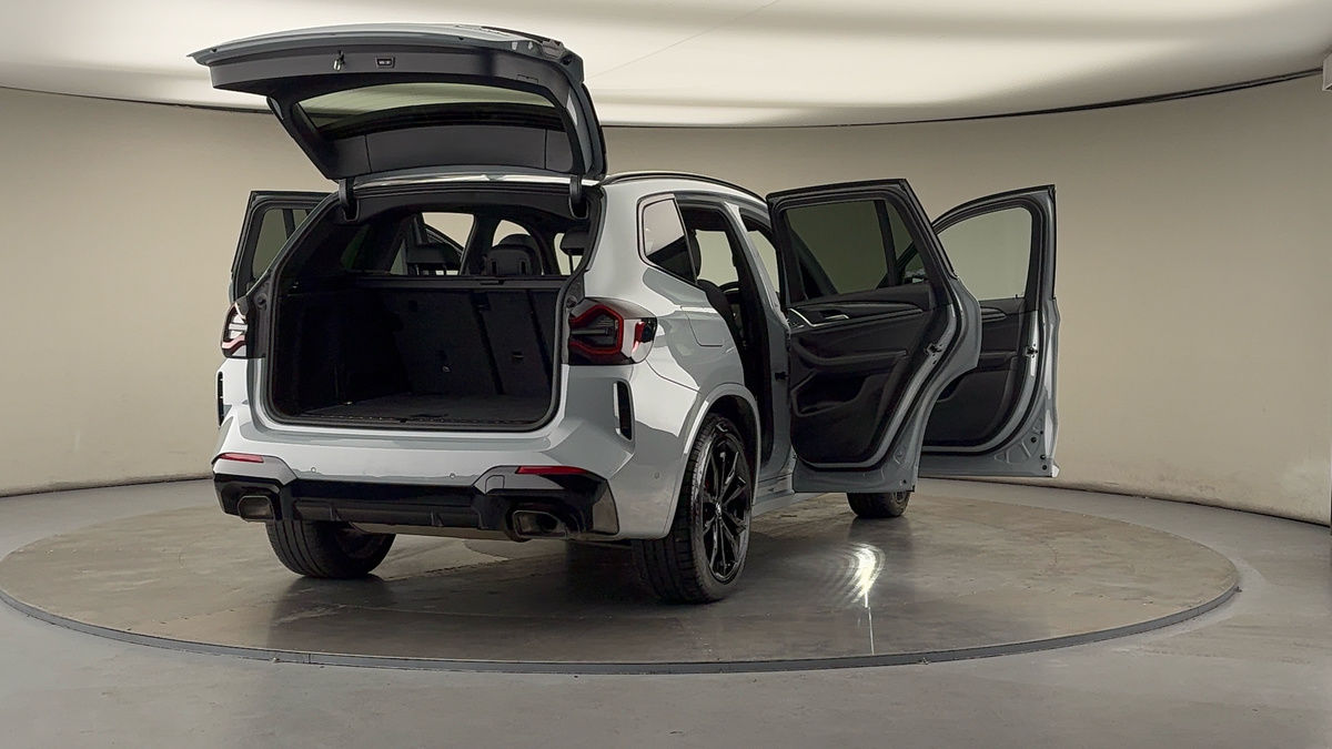 More views of BMW X3