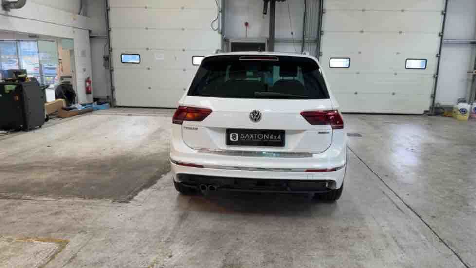 More views of Volkswagen Tiguan