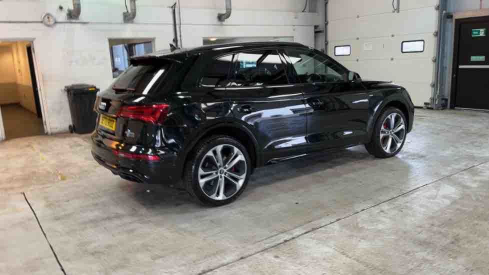 More views of Audi Q5