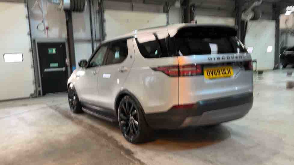 More views of Land Rover Discovery