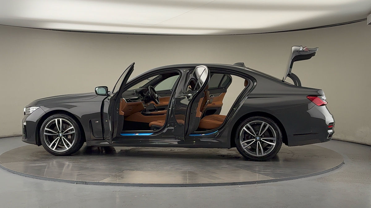 More views of BMW 7 Series