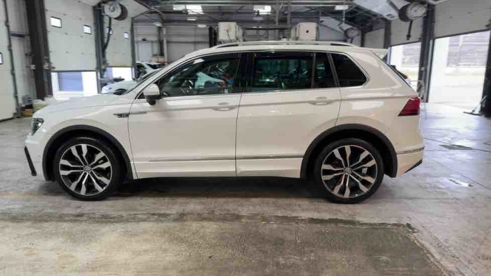 More views of Volkswagen Tiguan