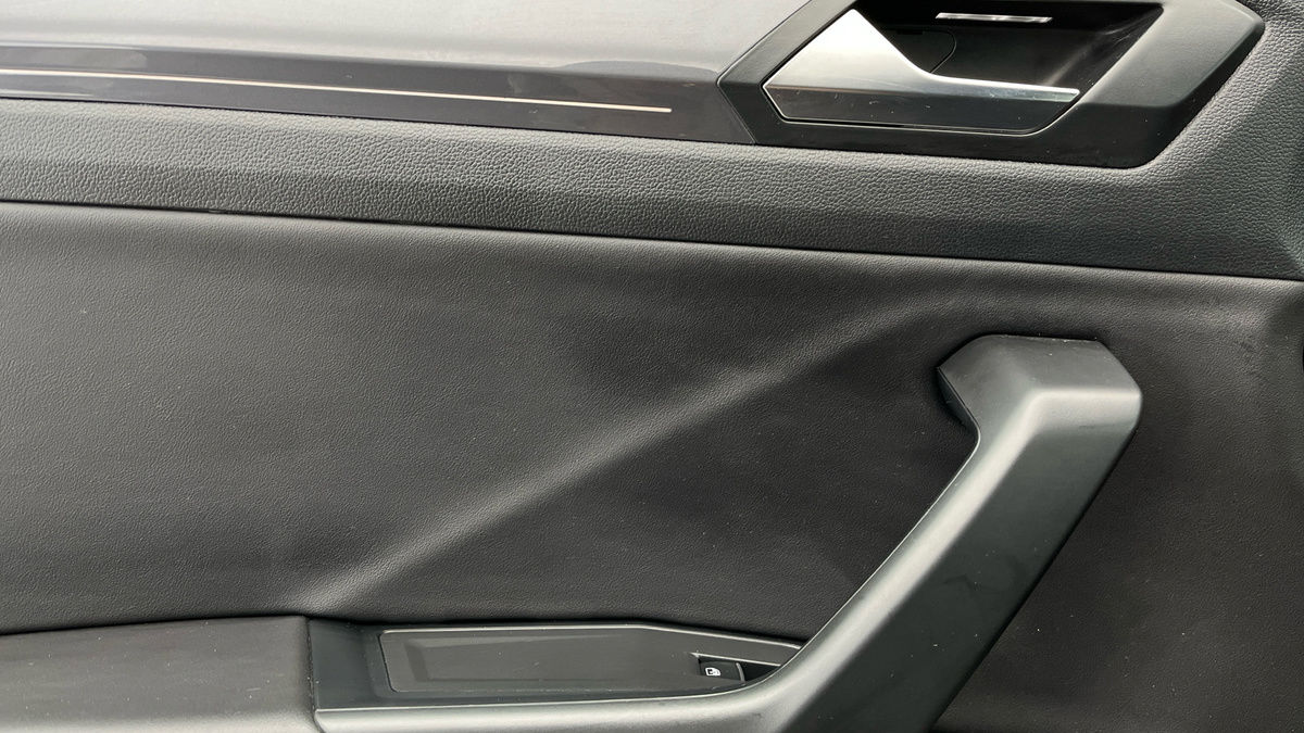 Volkswagen T-Roc Image 19