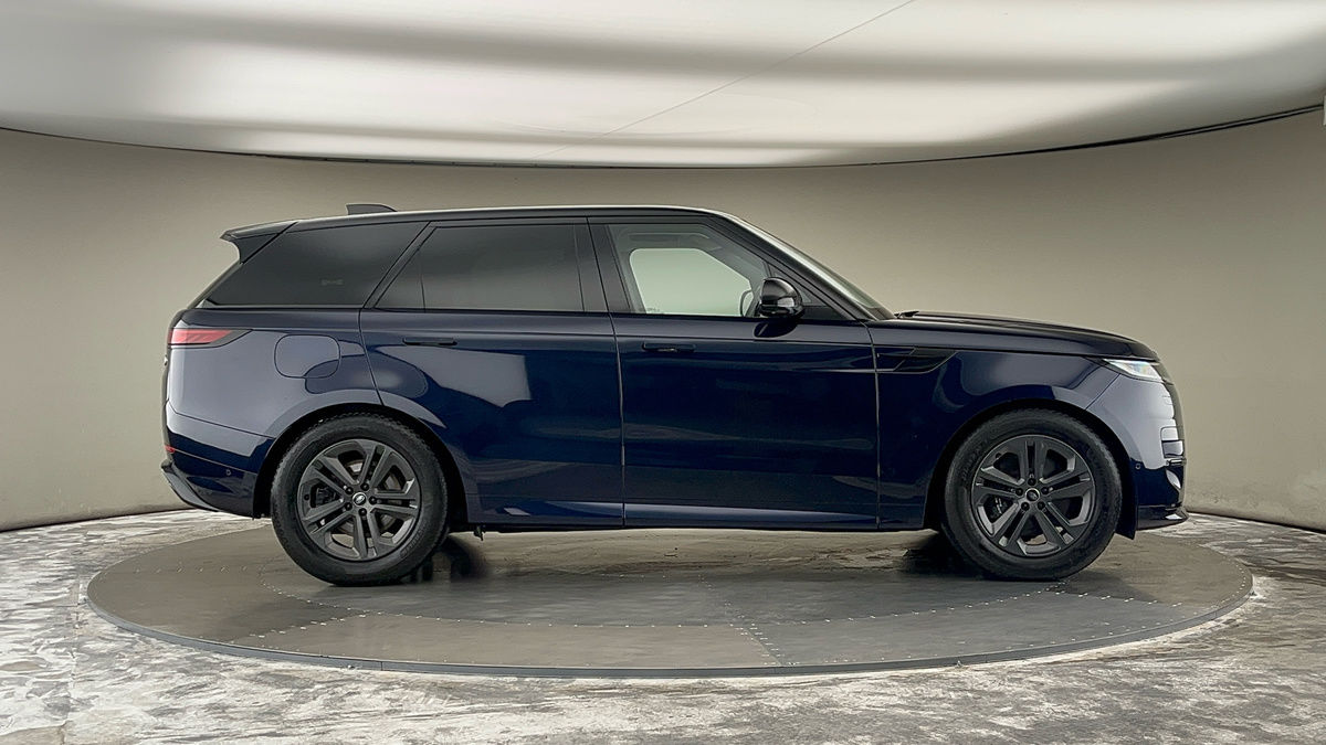 Land Rover Range Rover Sport Image 16