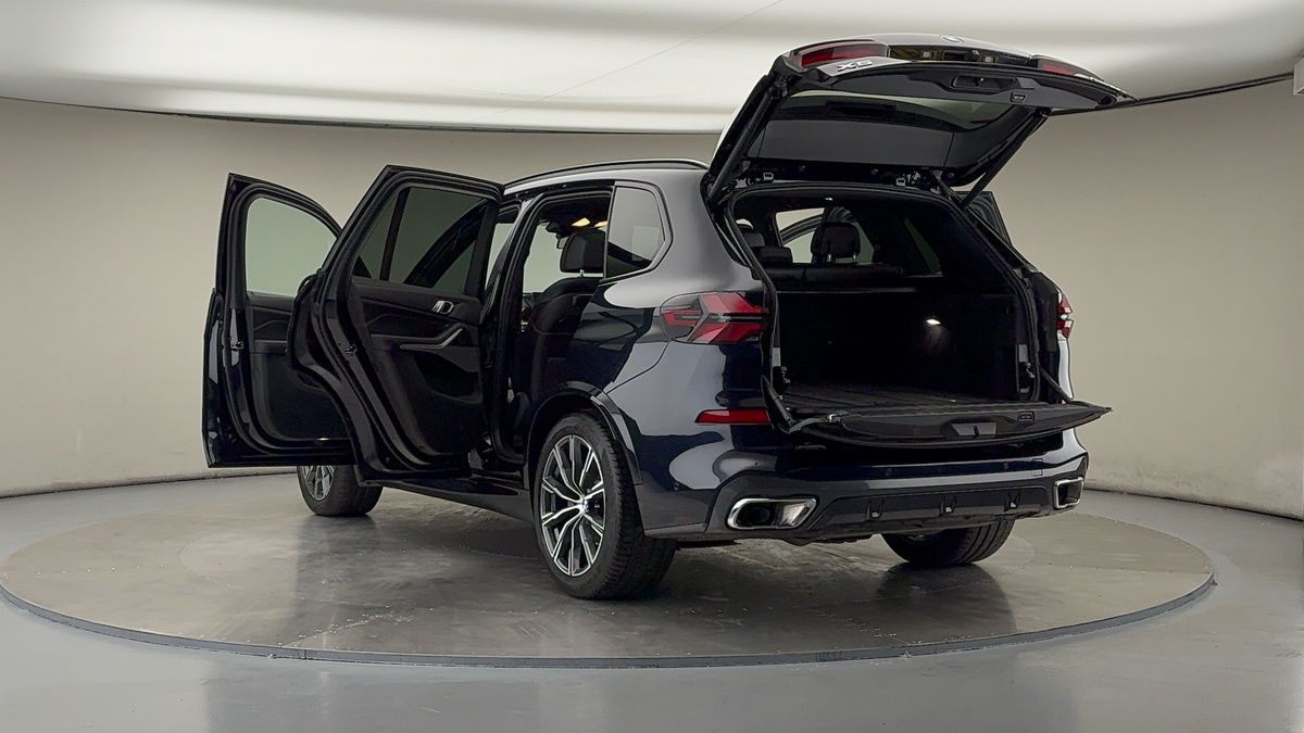 BMW X5 Image 23