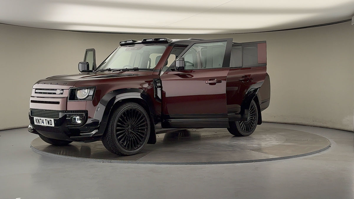 More views of Land Rover Defender 130