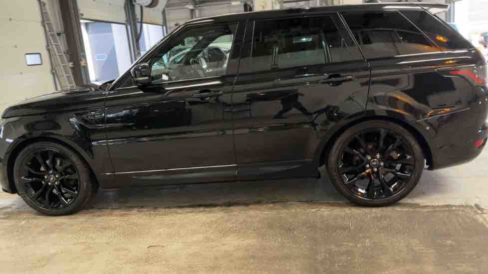 More views of Land Rover Range Rover Sport