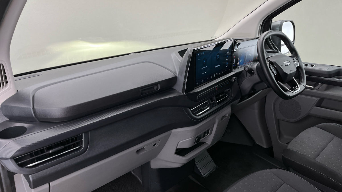 Ford Transit Custom Image 12