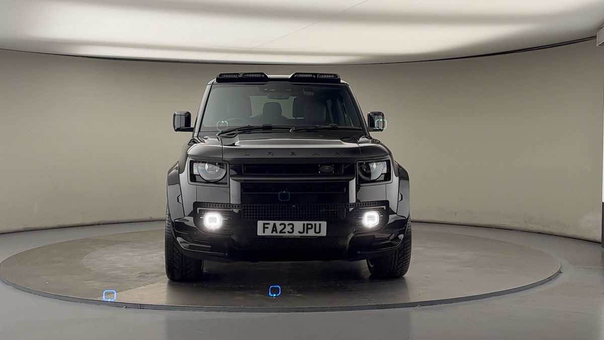 More views of Land Rover Defender 90