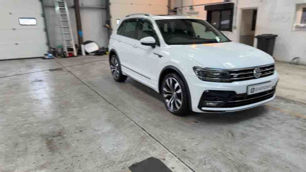 More views of Volkswagen Tiguan