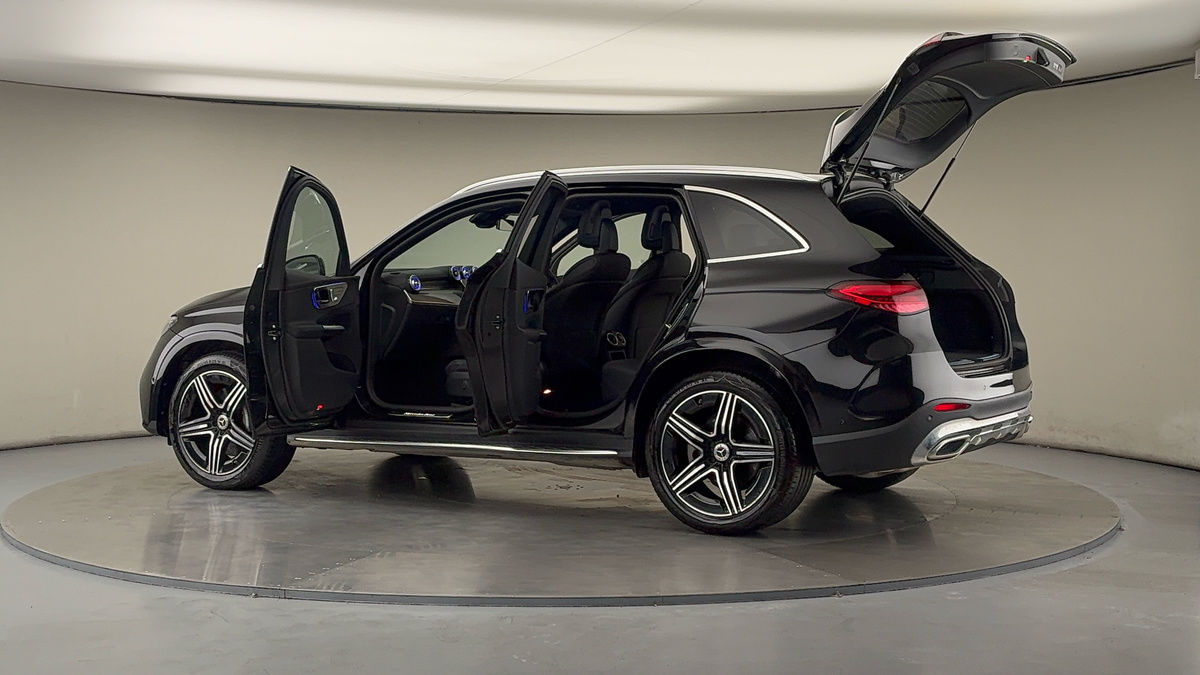 More views of Mercedes-Benz GLC