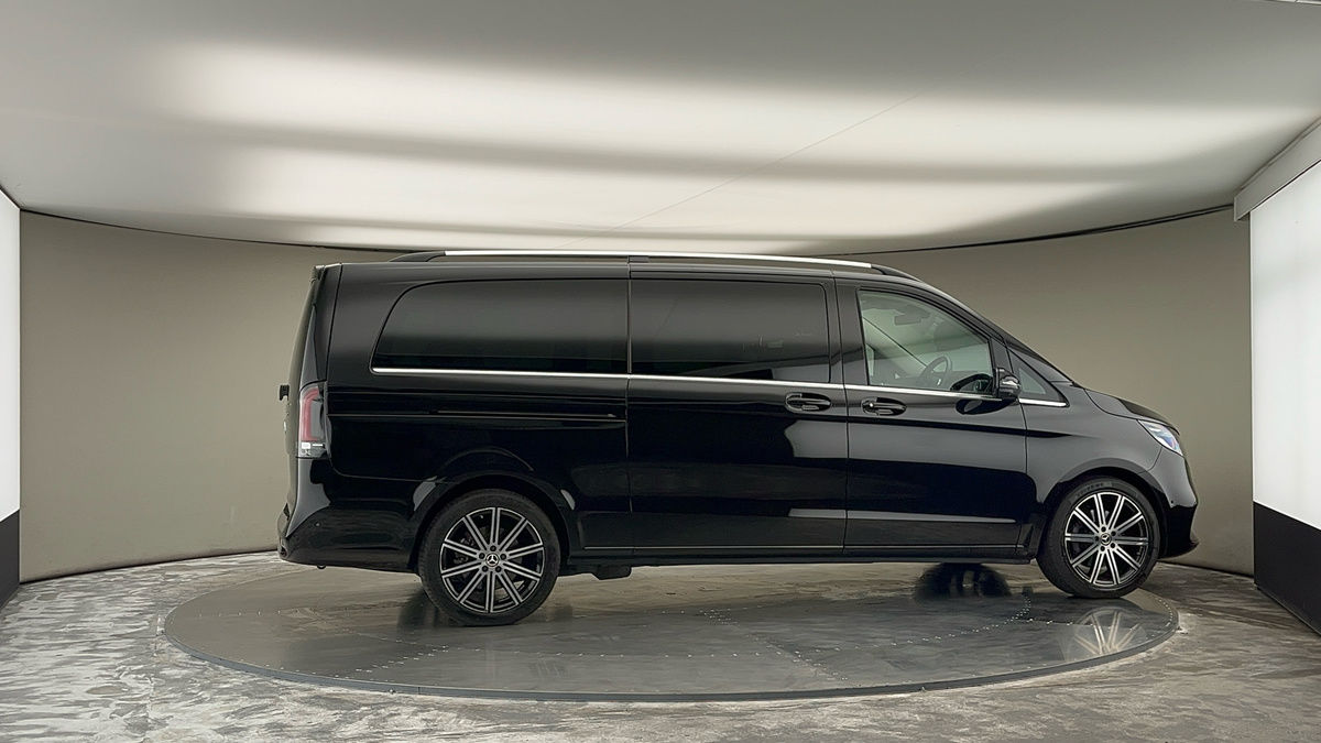 More views of Mercedes-Benz V Class