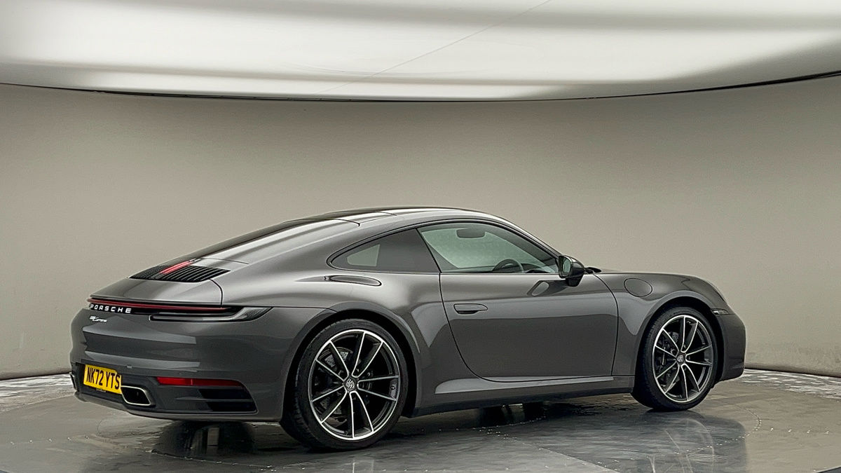 More views of Porsche 911