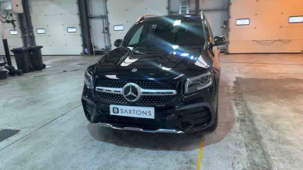 More views of Mercedes-Benz GLB