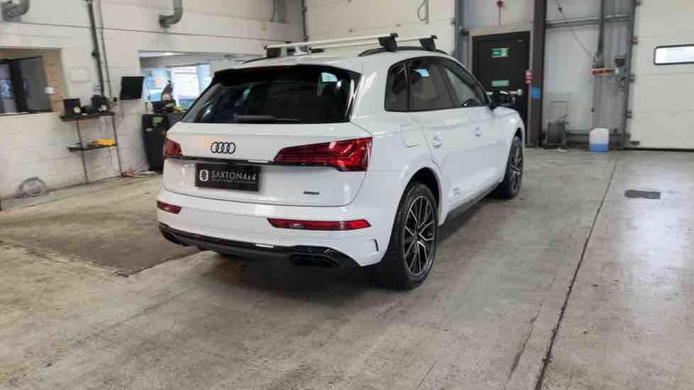 More views of Audi Q5