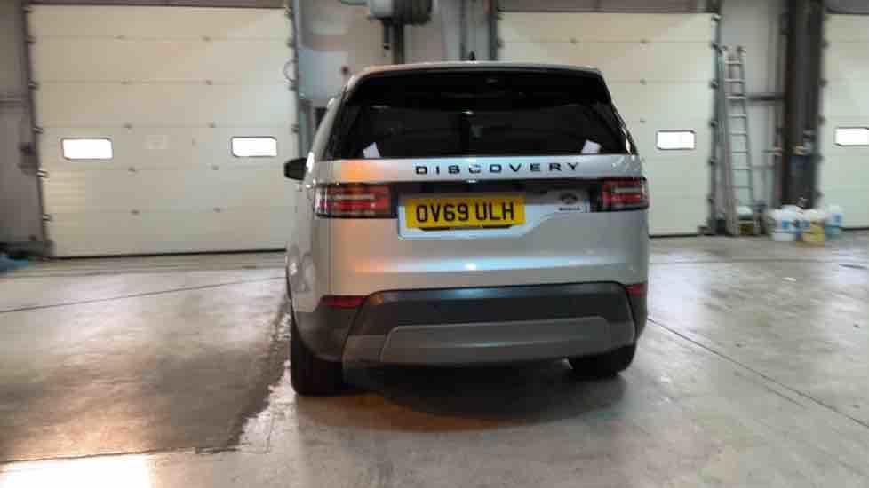 More views of Land Rover Discovery