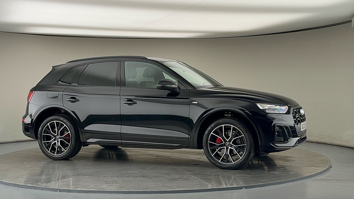 More views of Audi Q5