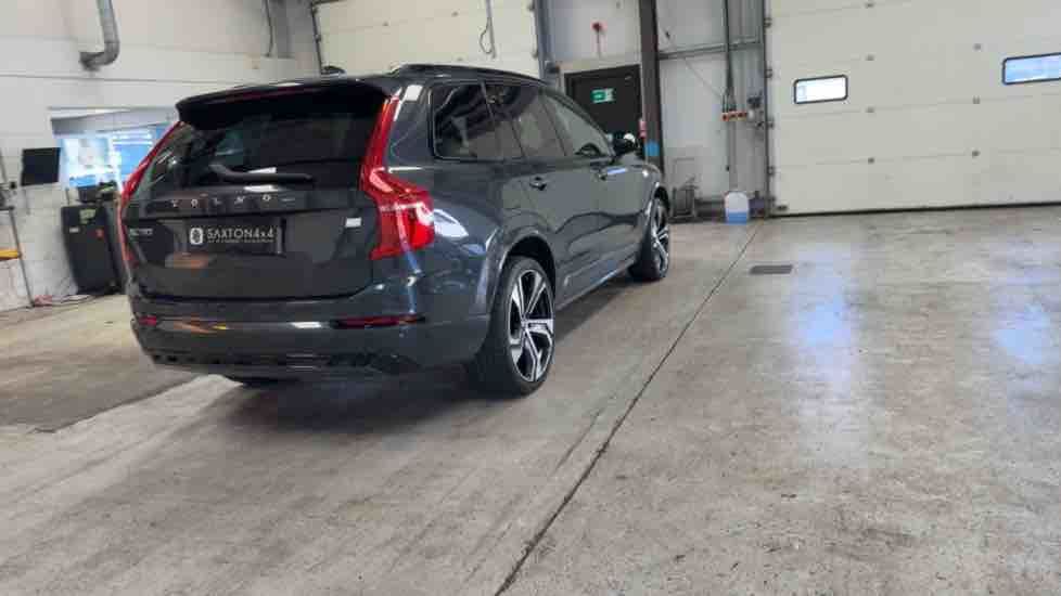 More views of Volvo XC90