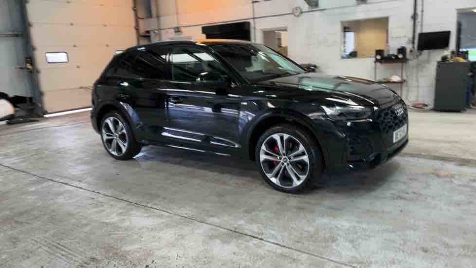 More views of Audi Q5