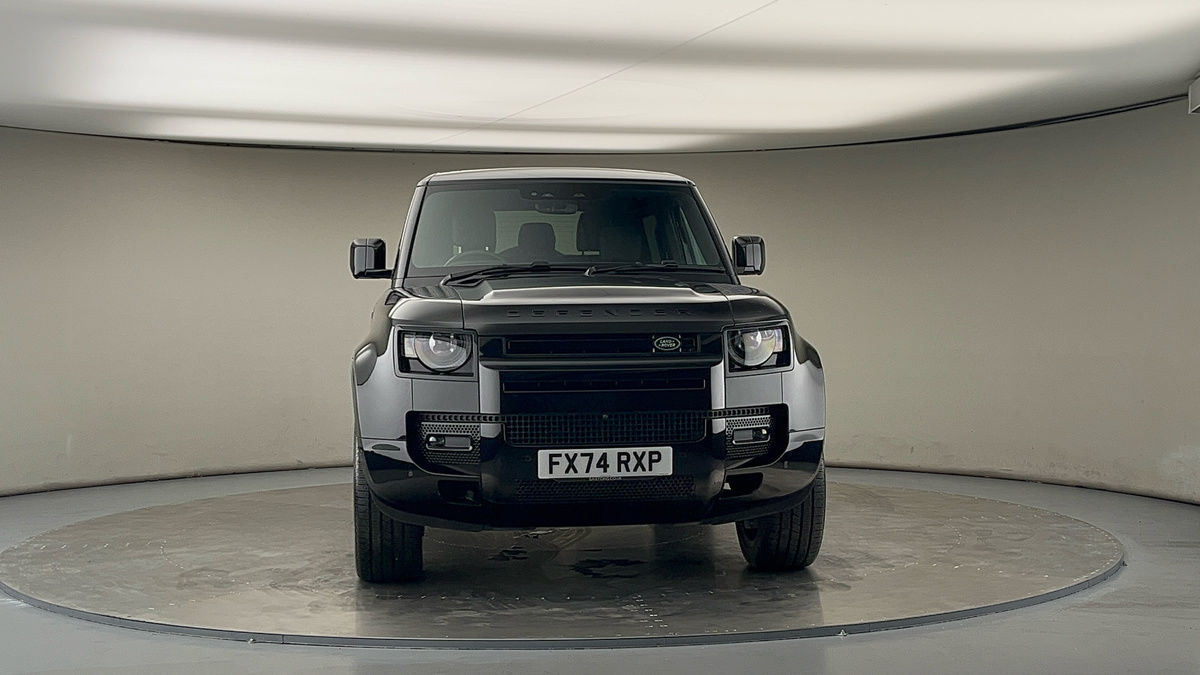 More views of Land Rover Defender 90