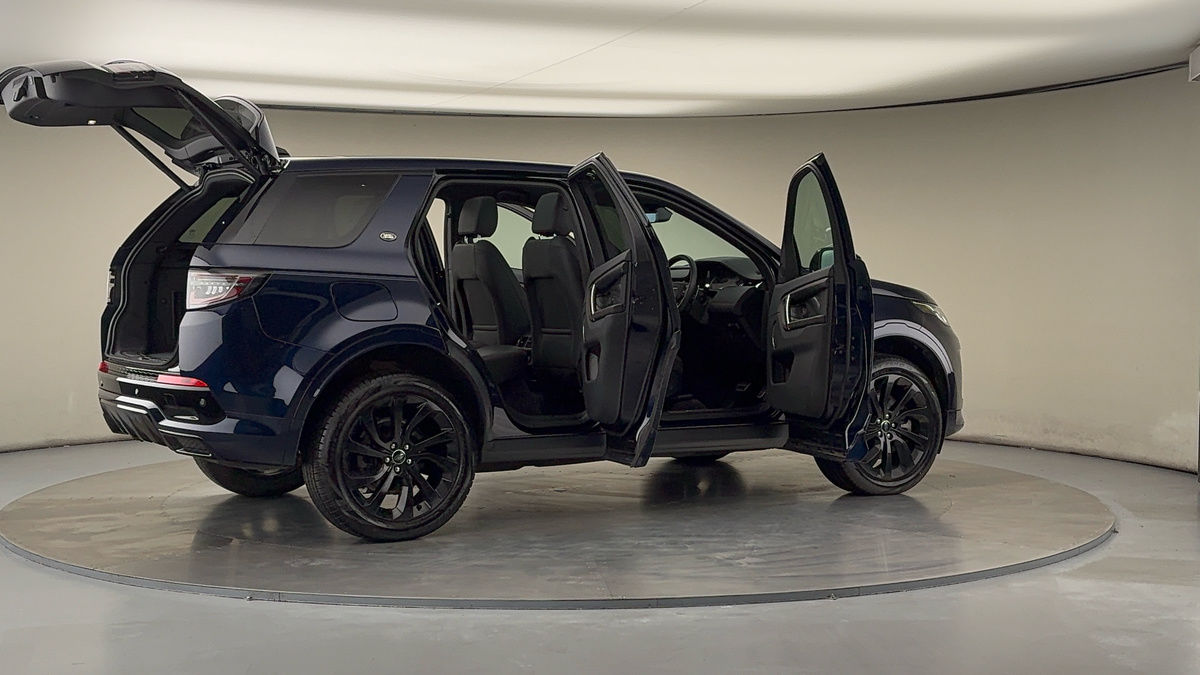More views of Land Rover Discovery Sport