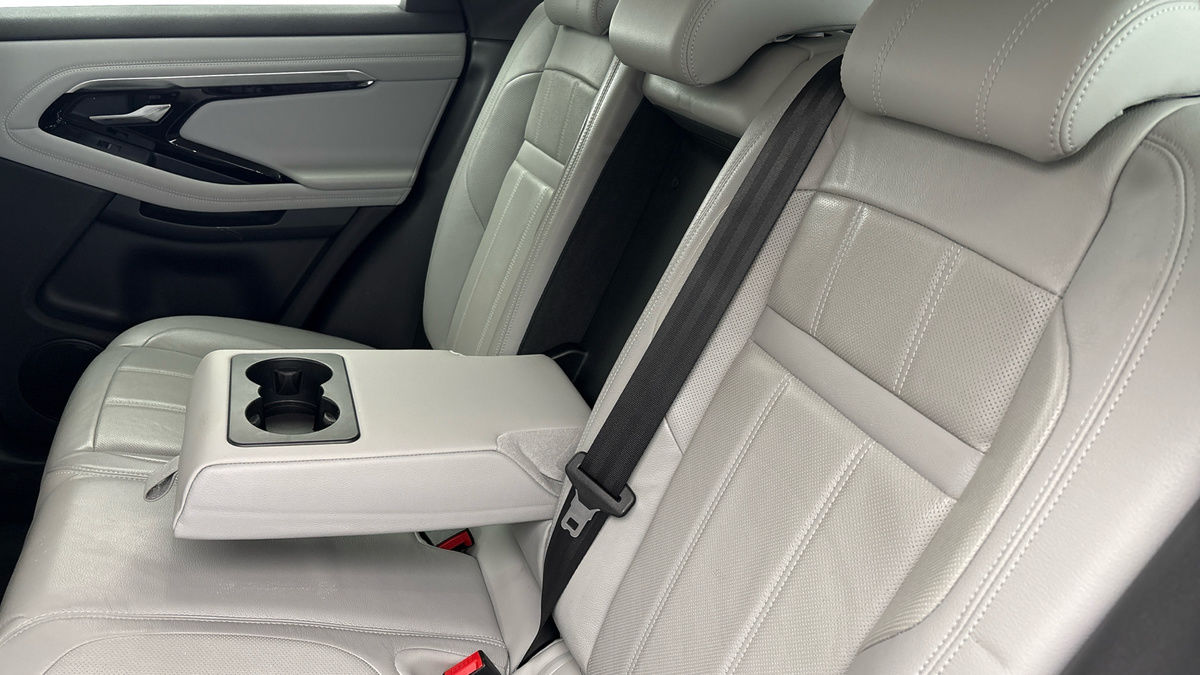 Land Rover Range Rover Evoque Image 9