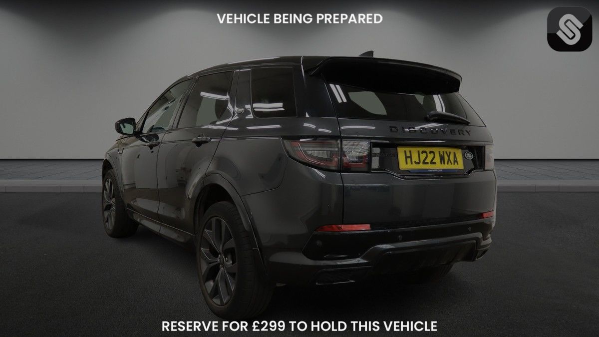 Land Rover Discovery Sport Image 6
