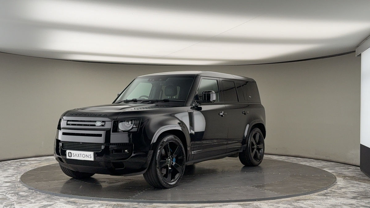 Land Rover Defender 110 Image 20