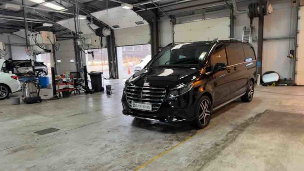 More views of Mercedes-Benz V Class