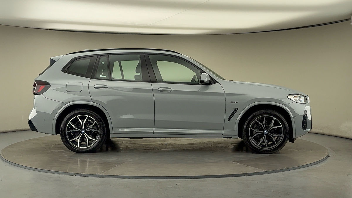 BMW X3 Image 16
