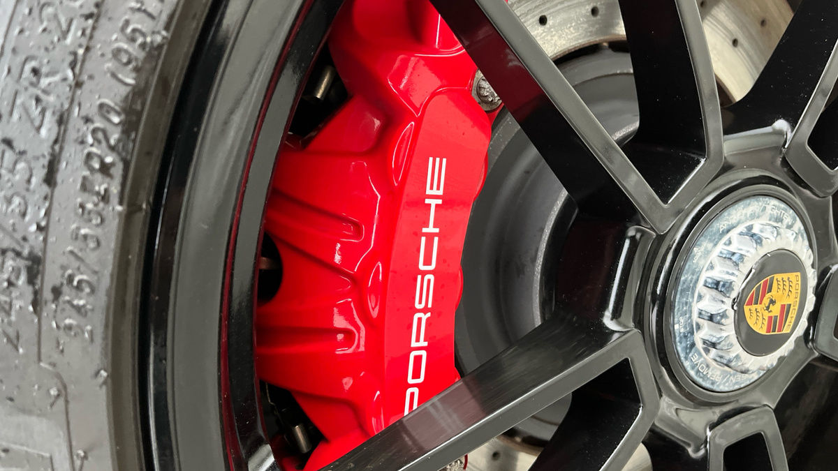 Porsche 911 Image 27