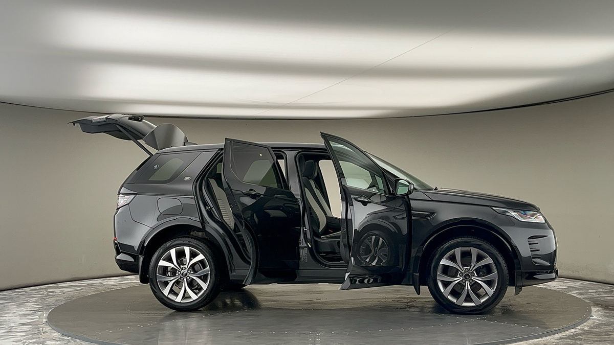 More views of Land Rover Discovery Sport