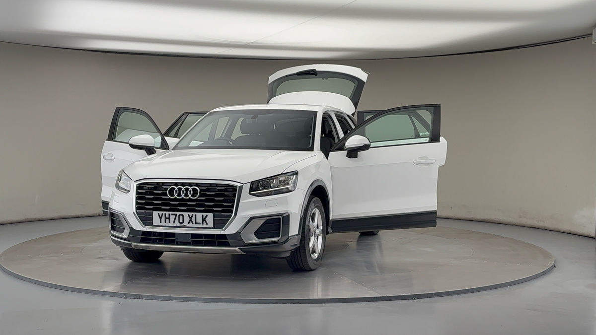 More views of Audi Q2