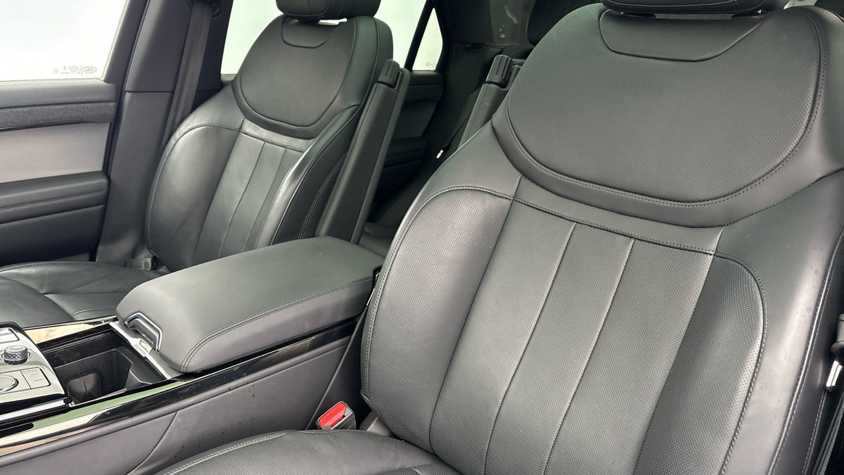Land Rover Range Rover Sport Image 7