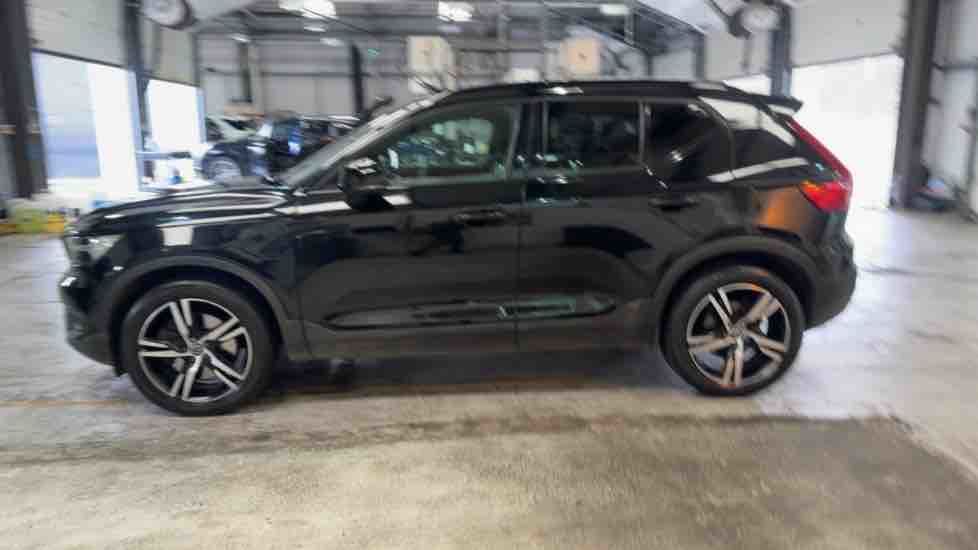 More views of Volvo XC40