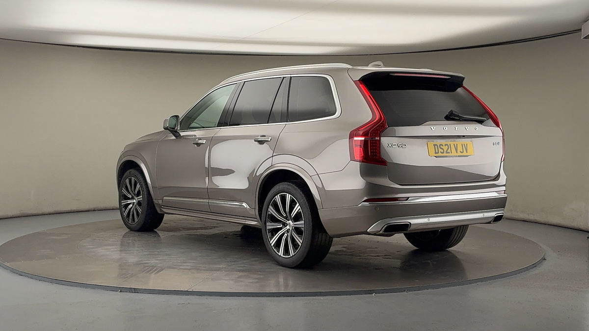 Volvo XC90 Image 2