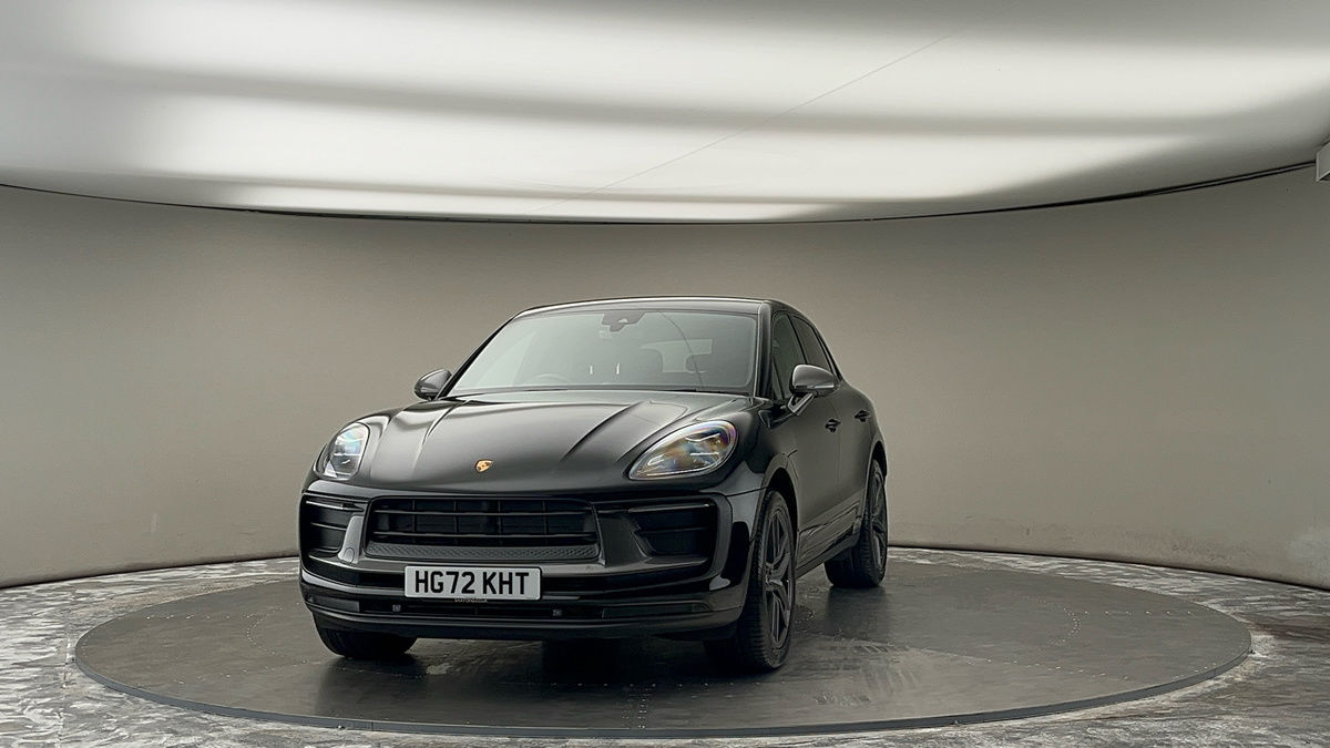 More views of Porsche Macan