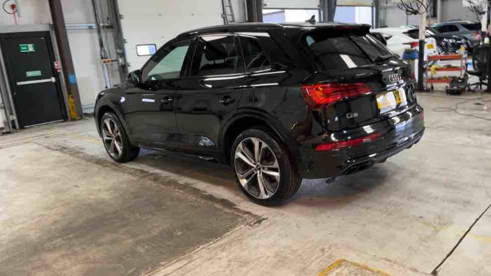 More views of Audi Q5