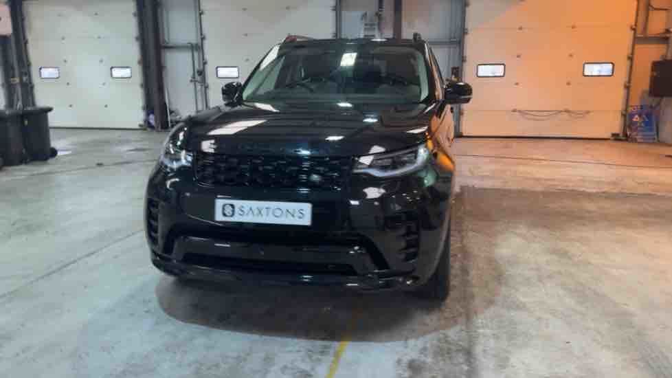 More views of Land Rover Discovery