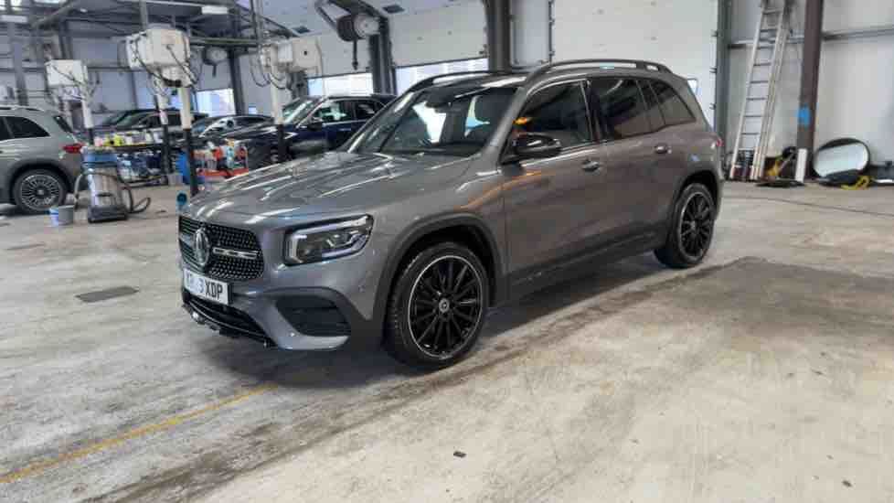 More views of Mercedes-Benz GLB