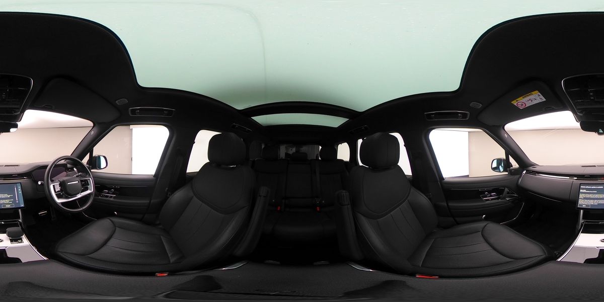 More views of Land Rover Range Rover