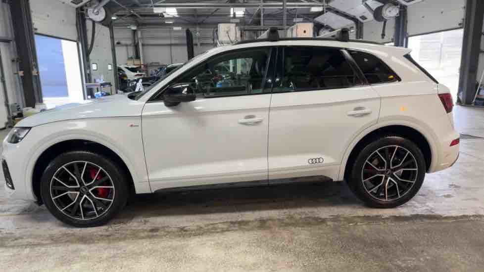 More views of Audi Q5
