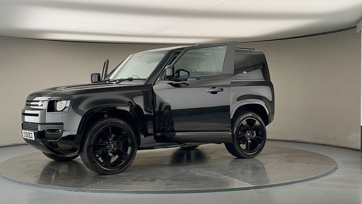 More views of Land Rover Defender 90
