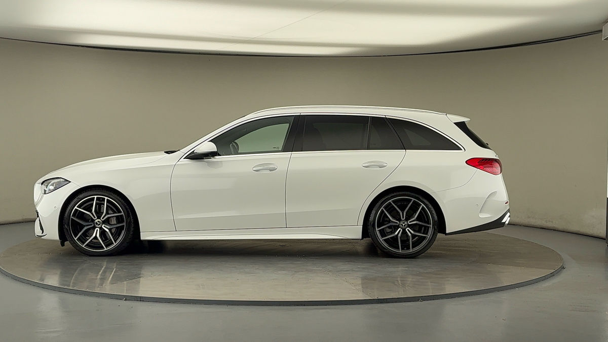 Mercedes-Benz C Class Image 15
