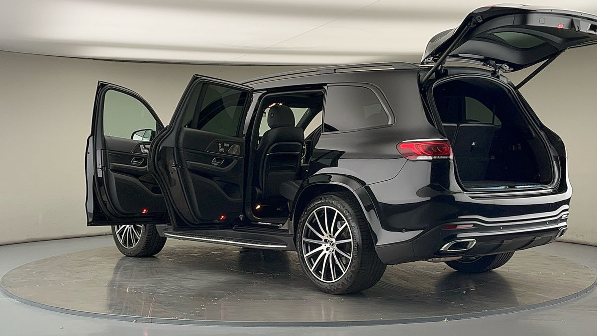 More views of Mercedes-Benz GLS