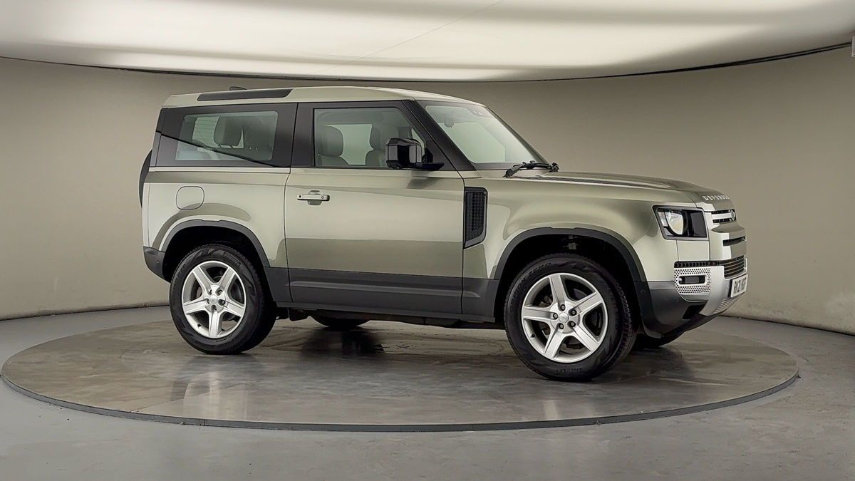 More views of Land Rover Defender 90