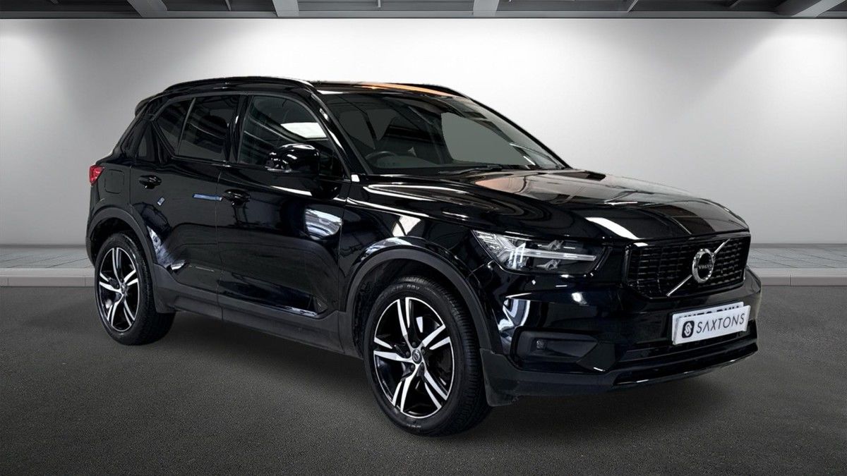 Volvo XC40 Sticky Header Image
