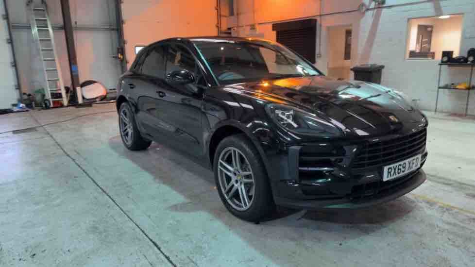 More views of Porsche Macan